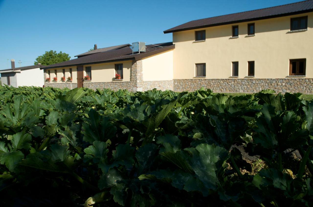 Agriturismo Fiorella Камільятелло-Сілано Екстер'єр фото